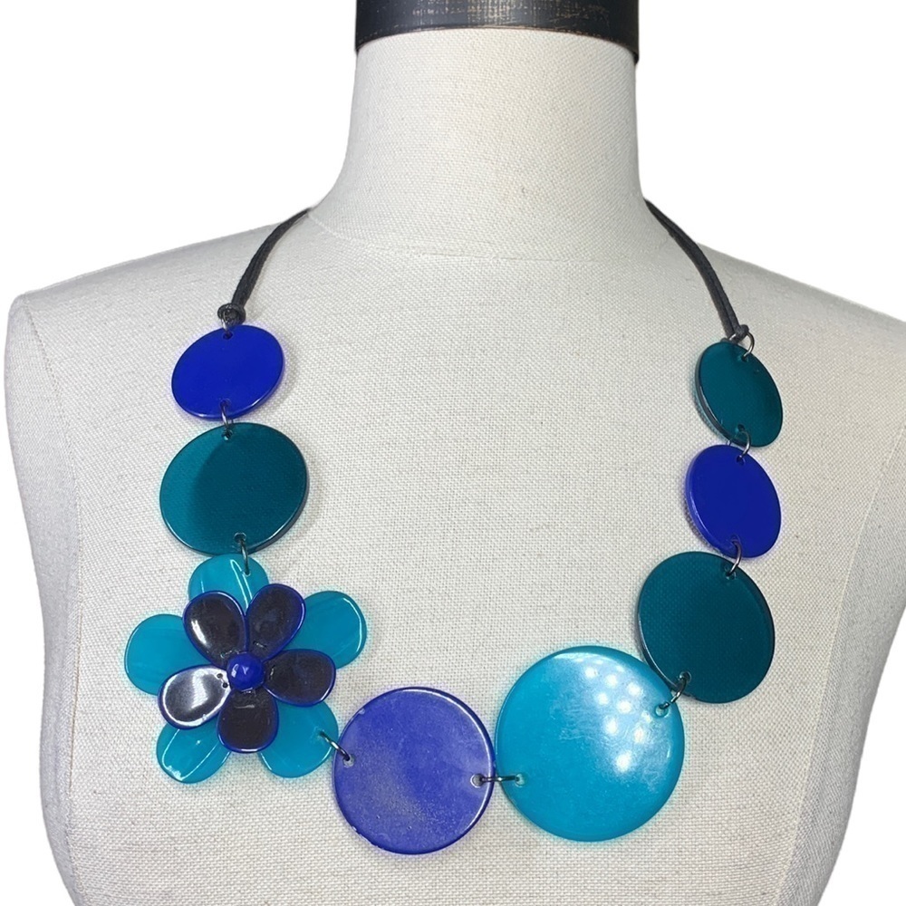 Hues of blue Plastic floral bib statement necklace